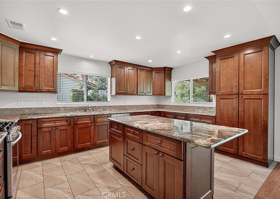 1st image of 6633 E Paseo Del Norte