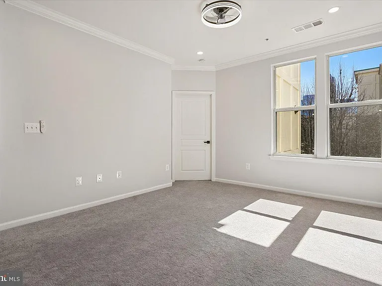 12000 Market St #371 — Photo 16