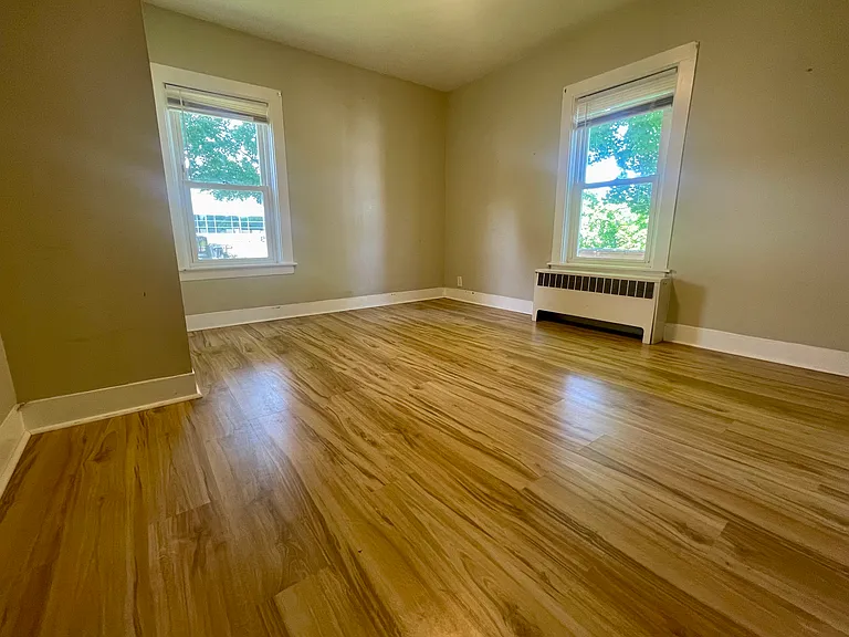4 Mill St #1 — Photo 16
