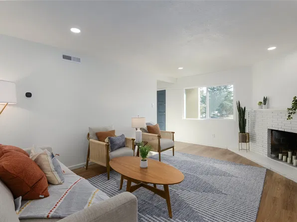 1727 Callejon Emilia, Santa Fe, NM 87501