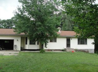 5450 352nd St, North Branch, MN 55056