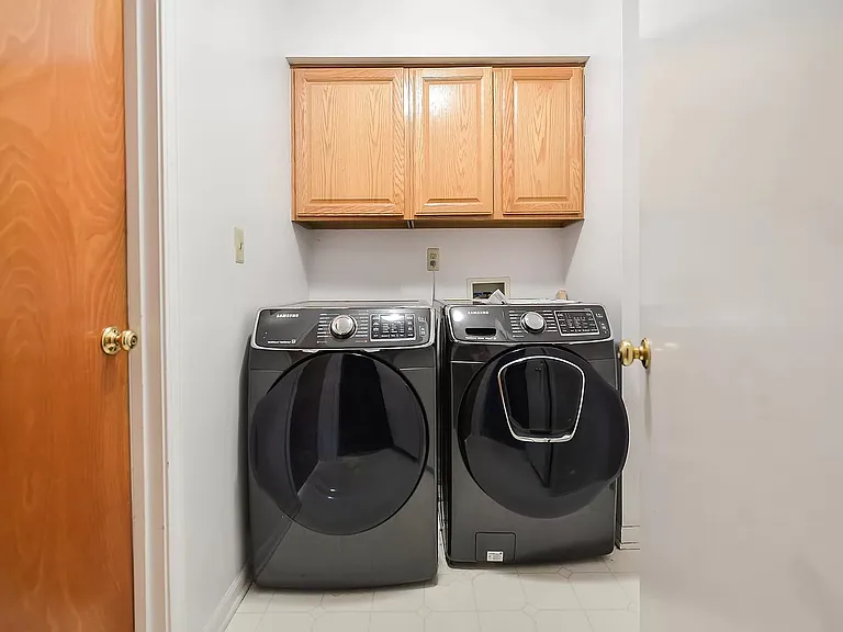 3212 Foxway Ct — Photo 14