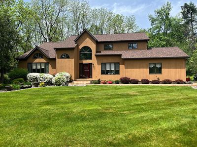 30 Pheasant Run Dr, Dallas, PA, 18612
