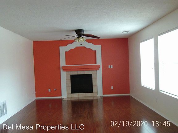 2nd image of 10201 Luz Del Dia Dr NW