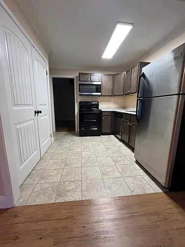 203 N Broach St #B Photo 1