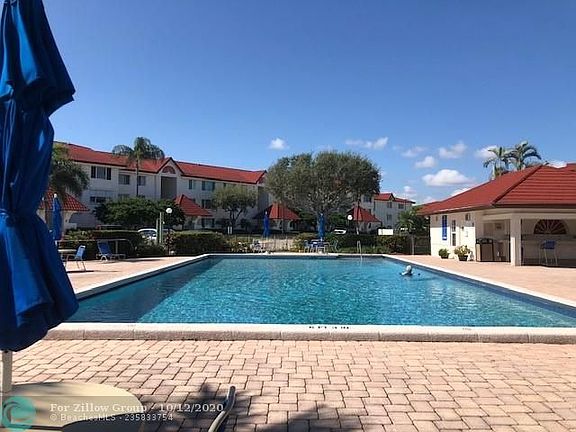 3rd image of 7030 Half Moon Cir APT 418