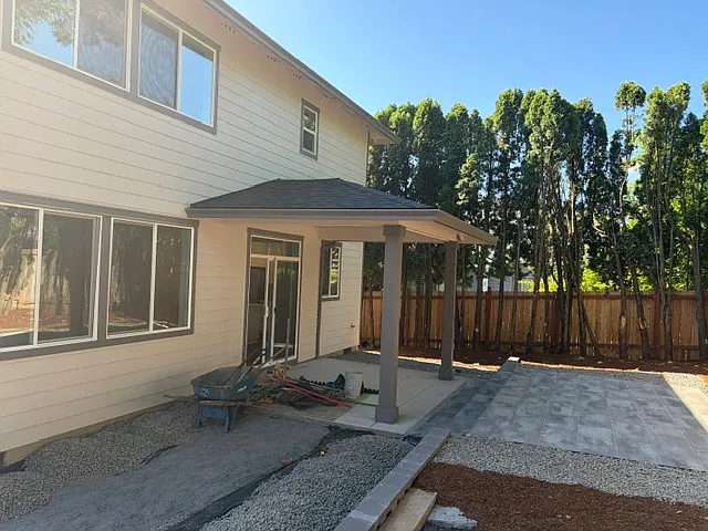 13739 SE 131st Ave — Photo 4