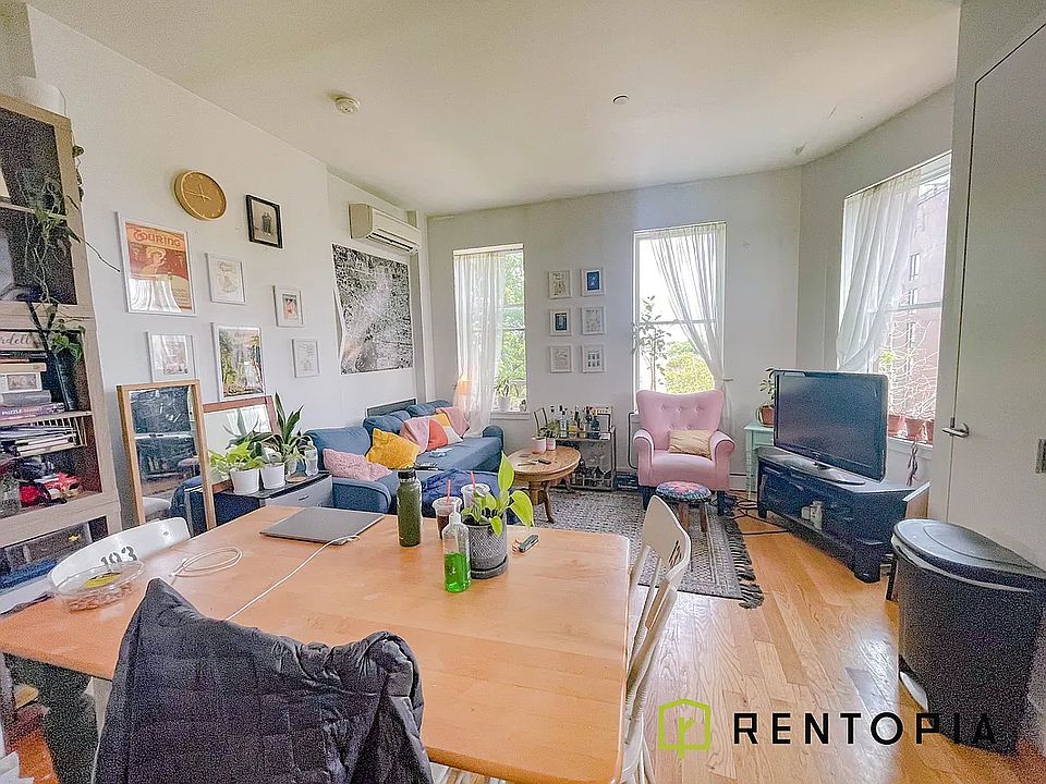 1st image of 127 Lefferts Pl APT 5