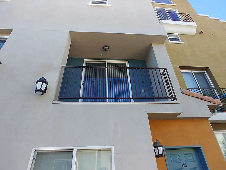 Almeria Townhomes — Photo 68