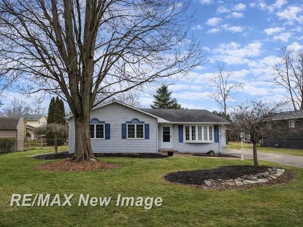 4736 Moeller Dr, Bay City, MI 48706