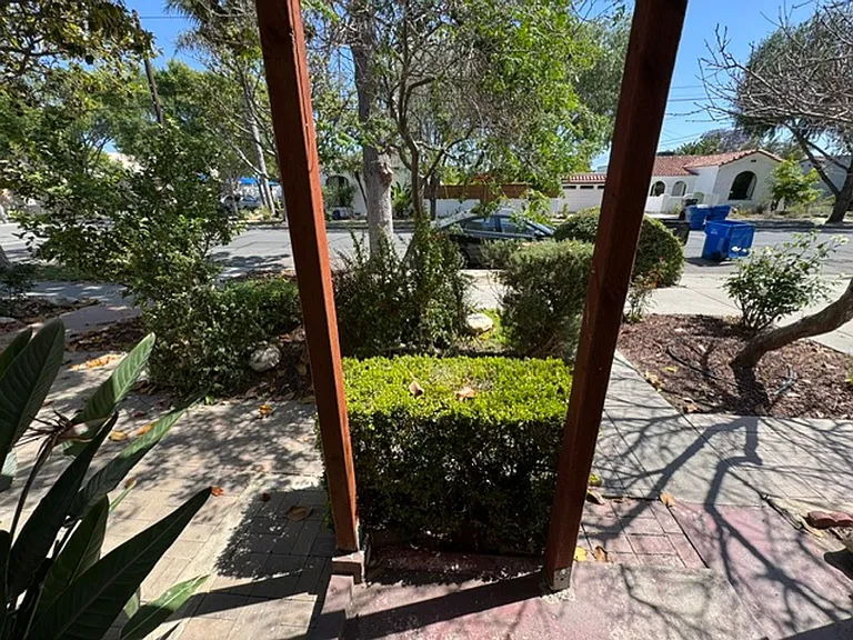 Eucalyptus 2501 & 25th St 455 — Photo 53