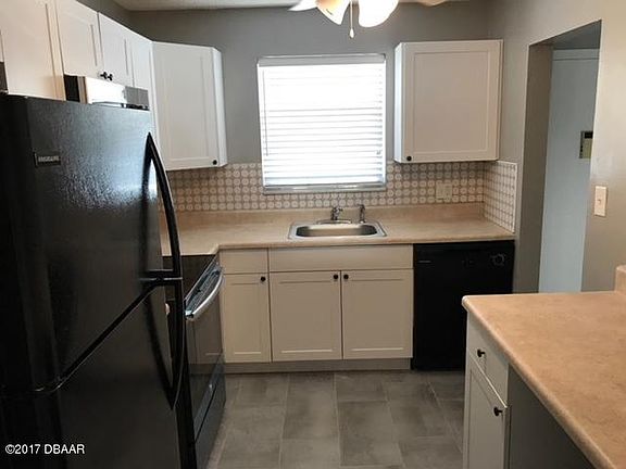 2nd image of 2901 N Halifax Ave APT 112