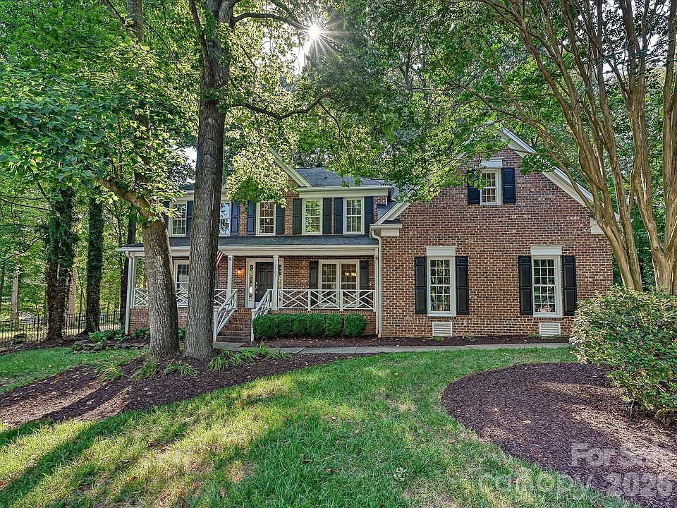 1st image of 12903 Fallcross Ct