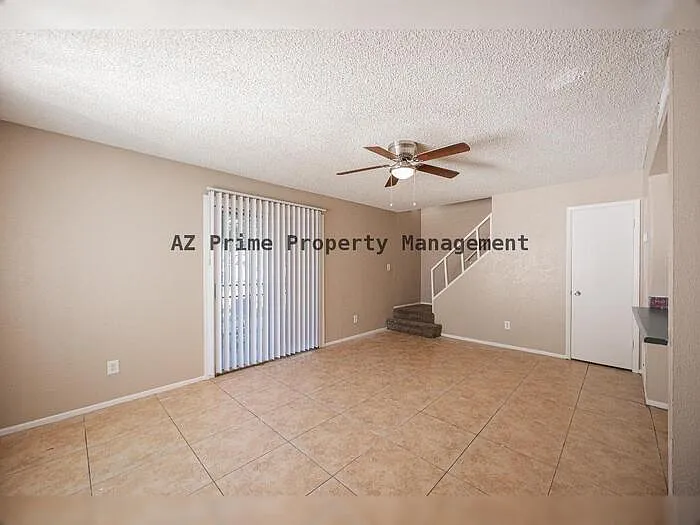 5214 N 42nd Pkwy — Photo 5