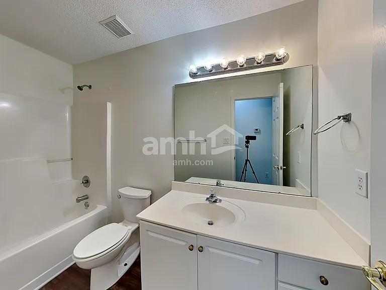 14701 Pomerol Ln — Photo 17
