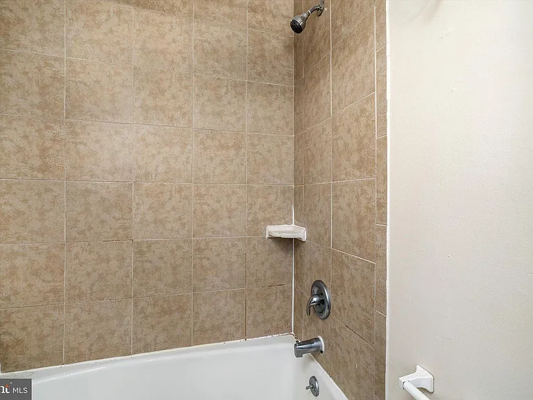 75 Patton Ave #1 — Photo 12