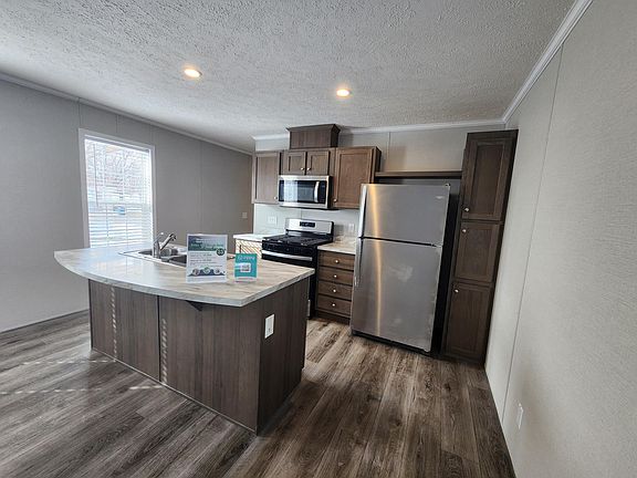 2nd image of 4359 Dogwood Blvd #787