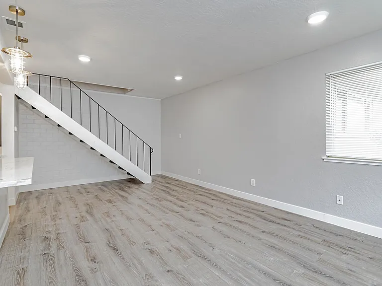 2810 Pole Line Rd #3 — Photo 7