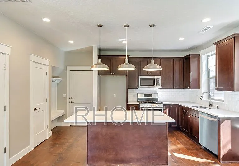 10489 S Crimson Sage Ln — Photo 3