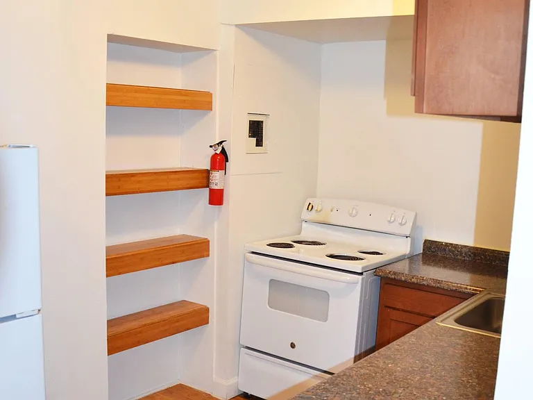 221 Renner St #1 — Photo 11