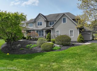 2 Bartes Ct, Loudonville, NY 12211