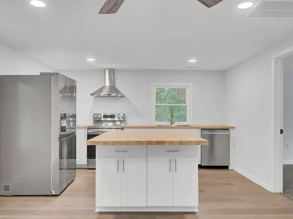 1822 Black Tom Rd #A, Moncks Corner, SC 29461
