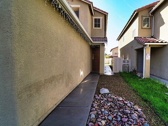 2nd image of 4171 Pistachio Nut Ave