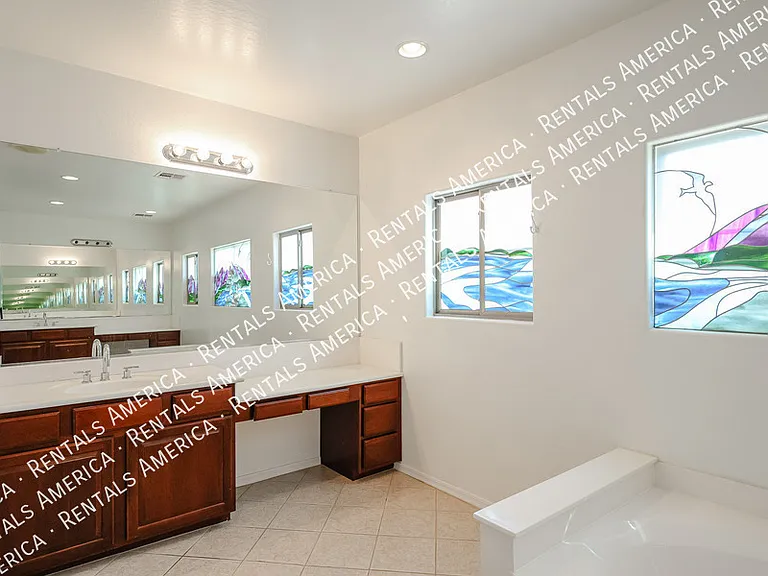 18676 E Braeburn Ln — Photo 46