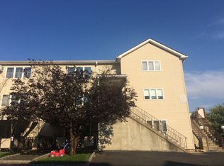26 Koritz Way UNIT 302, New Square, NY 10977