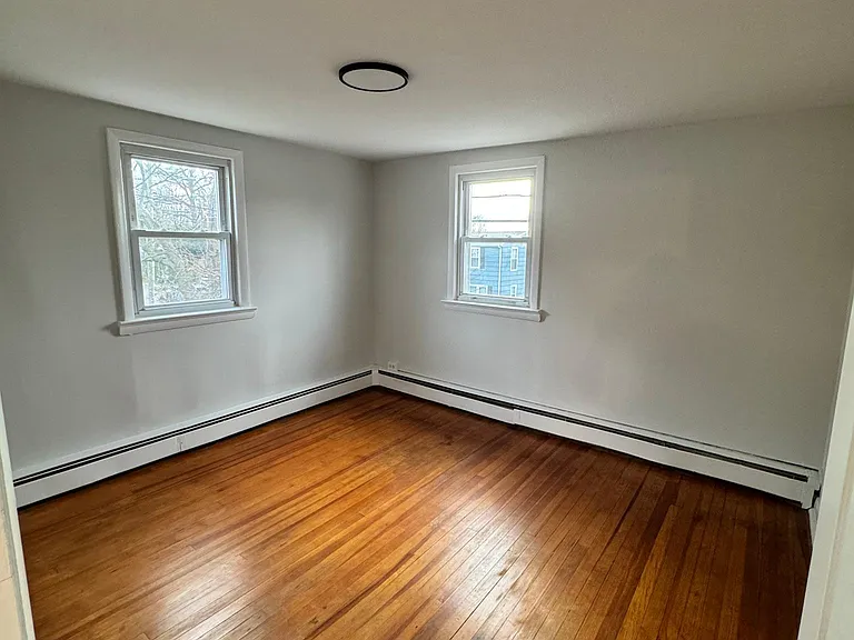 5 Amundsen St #3 — Photo 9