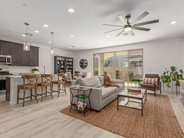 656 S OWL Drive, Gilbert, AZ 85296