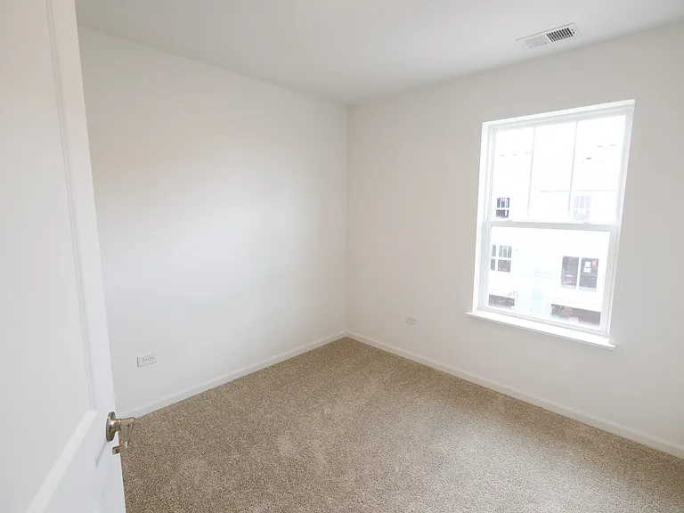 217 Settlers Pl — Photo 32