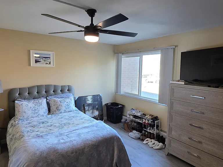 2248 N Triphammer Rd #F8 — Photo 7
