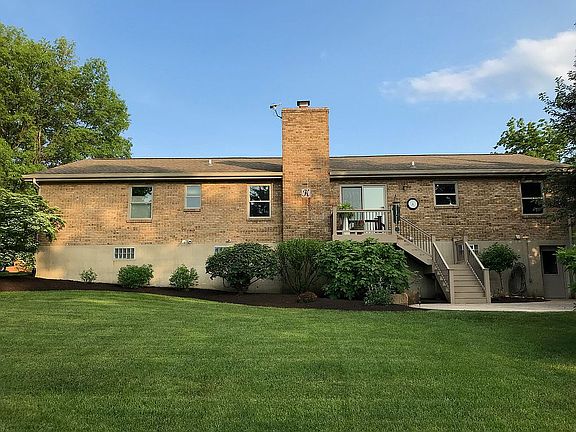 2nd image of 2450 Cecilia Dr