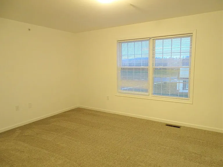 2 Maize Cir — Photo 17