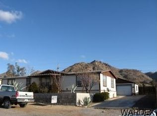 3290 W Williams Dr, Golden Valley, AZ 86413