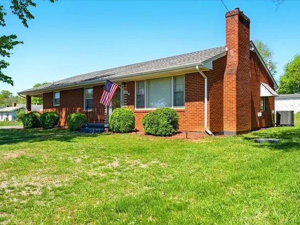 1321 Norfolk Ave, Bedford, VA 24523