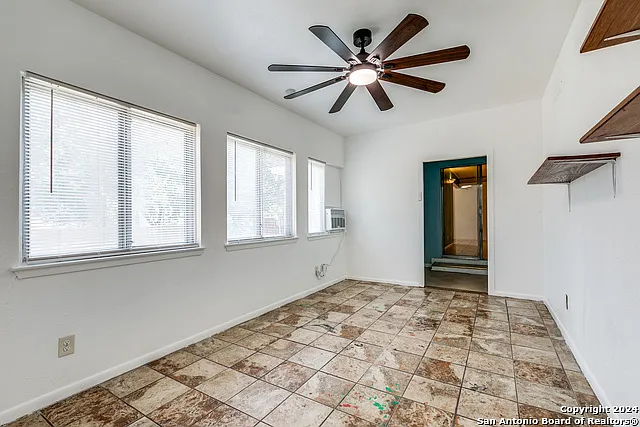 123 Stardream Dr — Photo 22