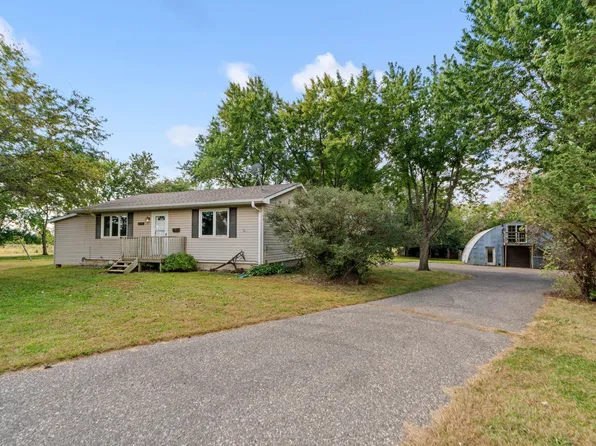 1297 County Road 6 SW, Howard Lake, MN 55349