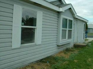 1221 Decatur Ave, Sunnyside, WA 98944