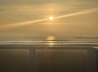 2201 Ocean Dr, Oxnard, CA 93035