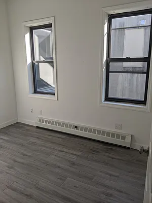 Rented by In Haus LLC | media 17