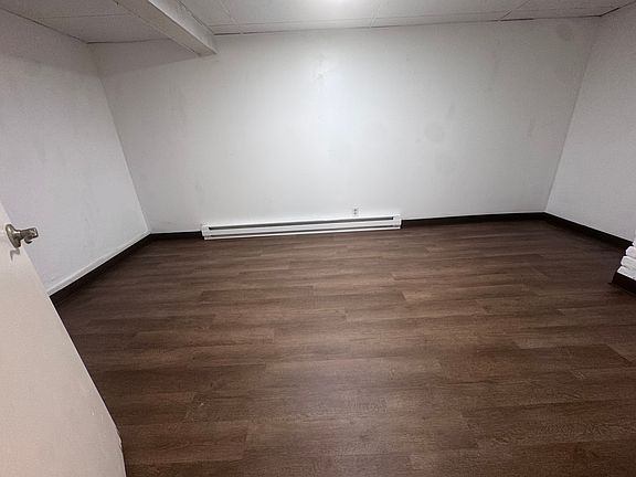 3rd image of 174 Carey Ave #Basement