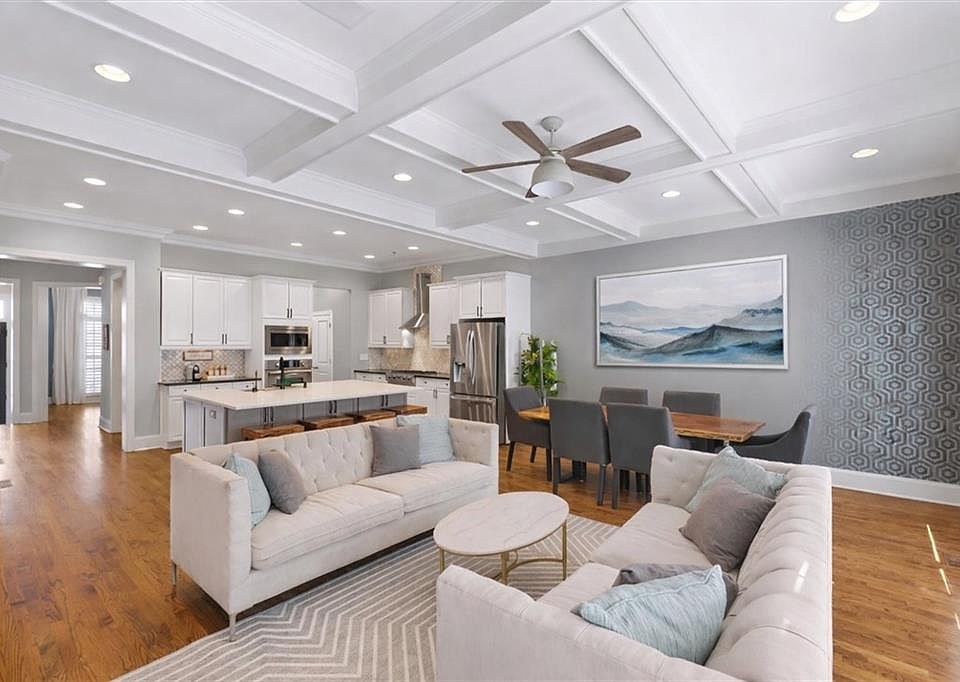 1st image of 688 Lockton Pl