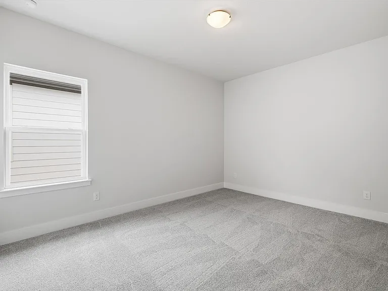 7243 Farley St — Photo 44