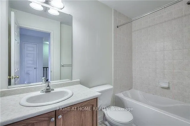 10 Wilkes Cres — Photo 13