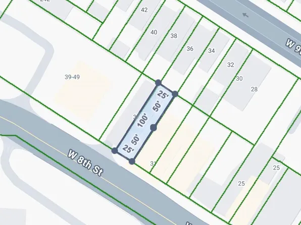 35 W 8th St, Bayonne, NJ 07002