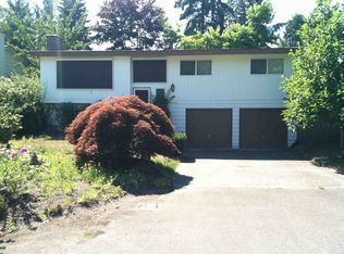 13325 17th Ave NE, Seattle, WA 98125