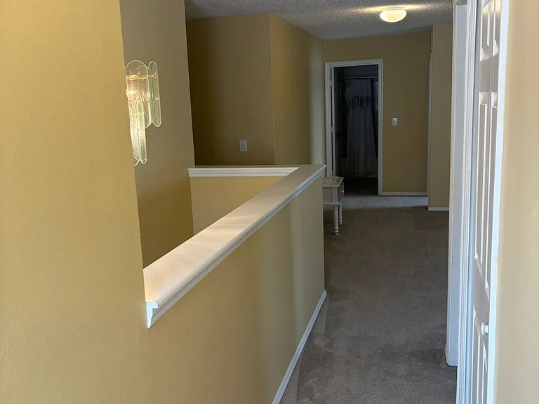 2102 Stoneview Rd — Photo 23