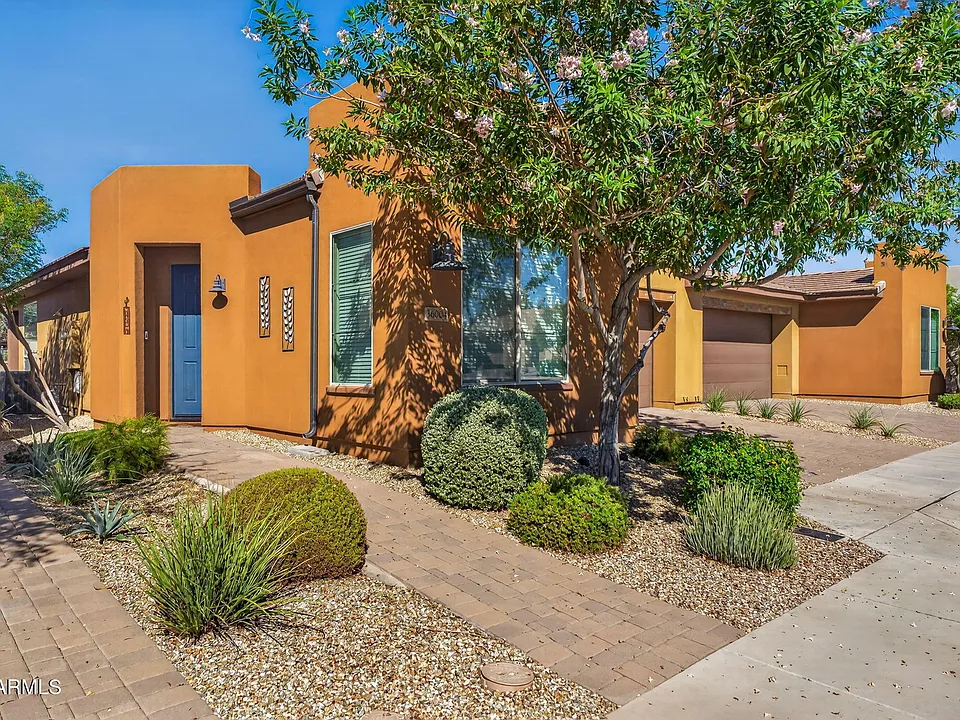 36004 N Desert Tea Dr